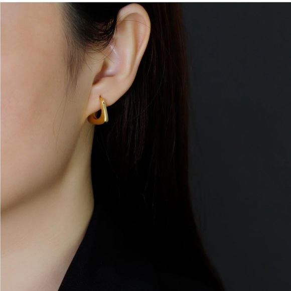 Elegant Gold Hoop Earrings-925 Sterling Silver - Picture 4 of 5